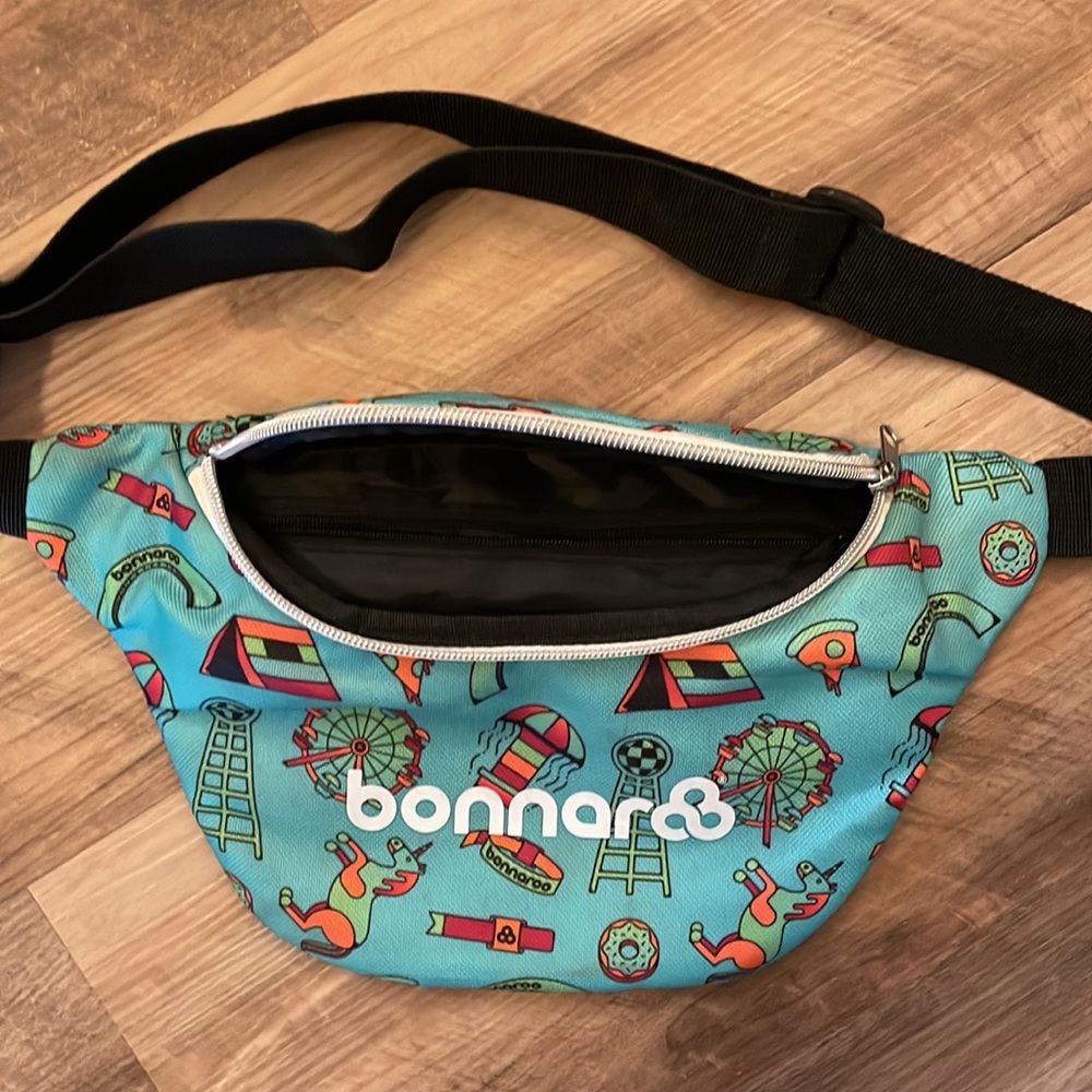Bonnaroo Fanny pack purse retro carnival pattern - Picture 5 of 5